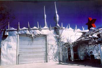 artcar[1].jpeg (13012 bytes)